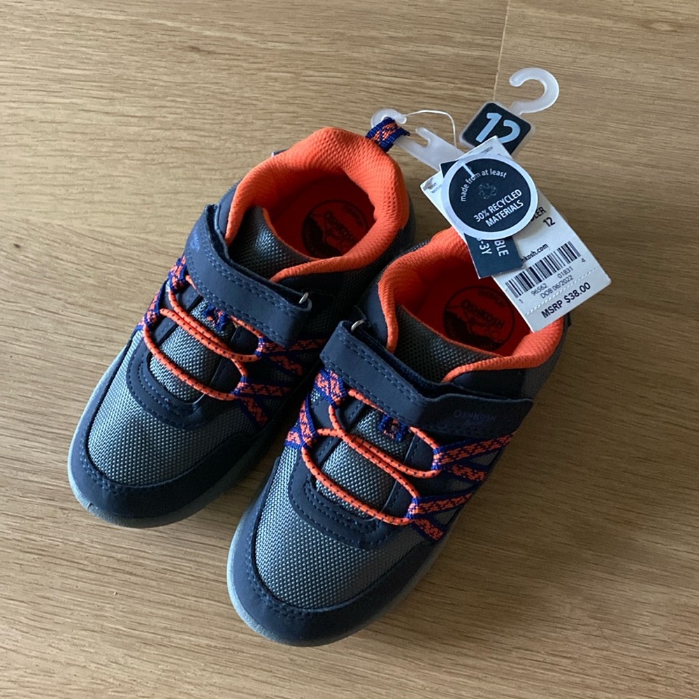 NWT OshKosh Toddler Boys Everplay Sneakers size 12